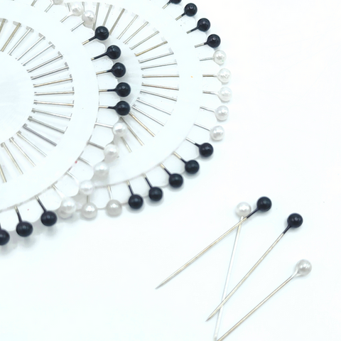 Basic Pearl - Black & White