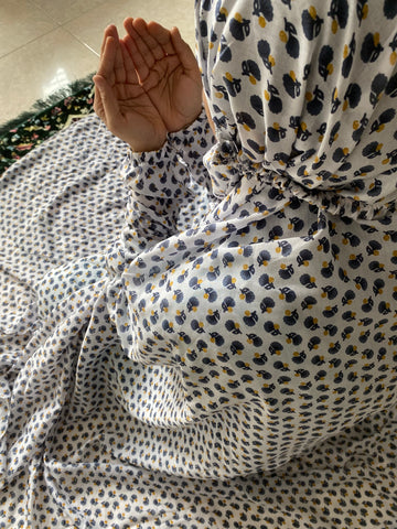 Full Size Namaz Chaddar - Haya White