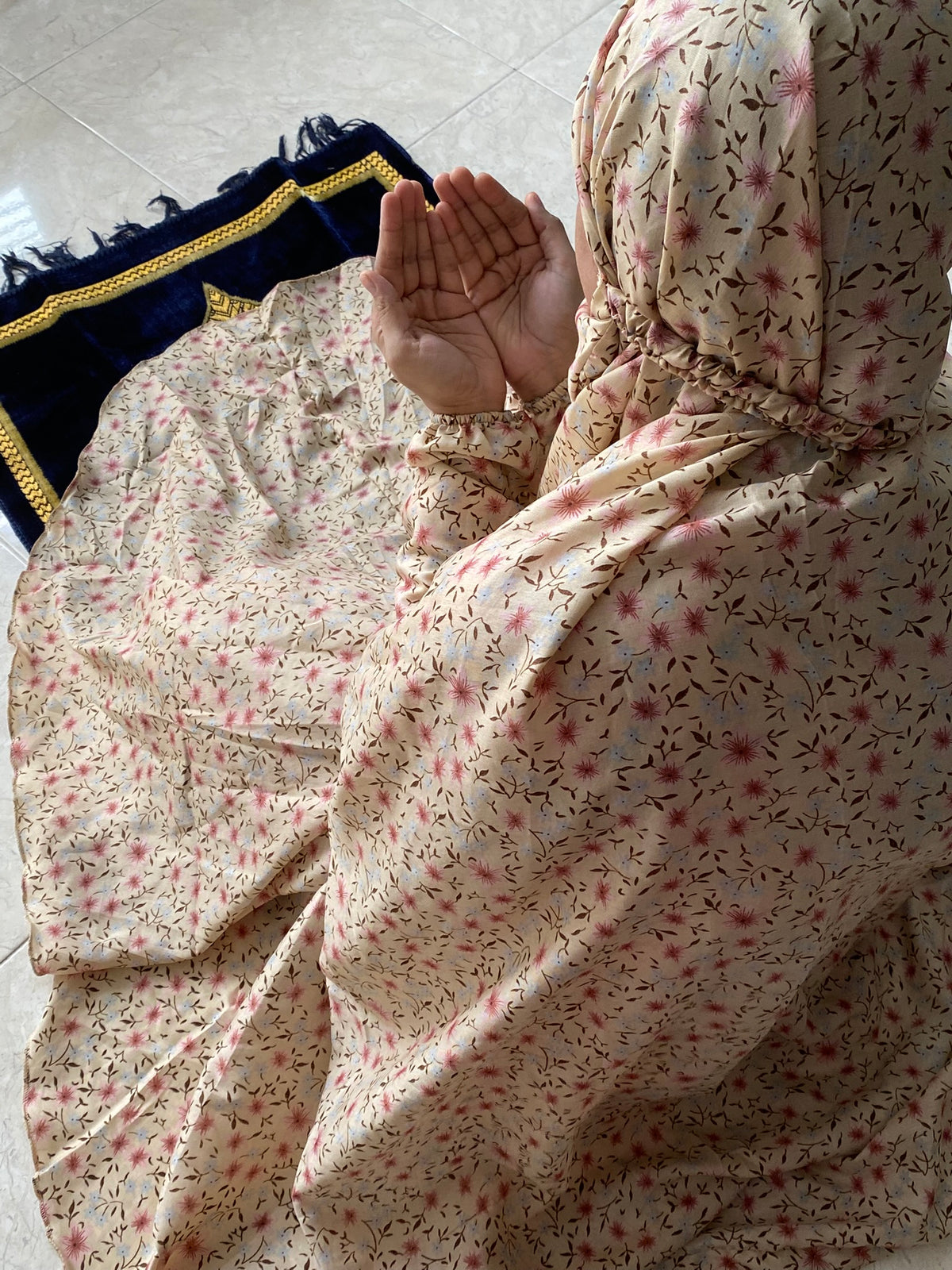 Namaz Chaddar - Beige Garden