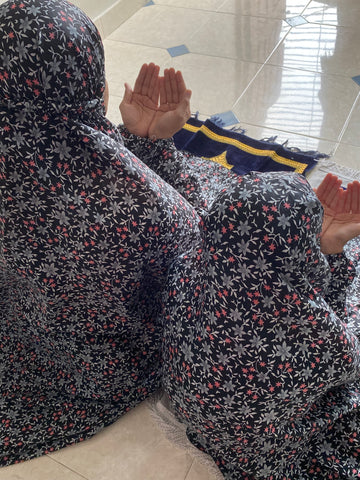 Mother & Daughter Namaz Chaddar - Black Garden