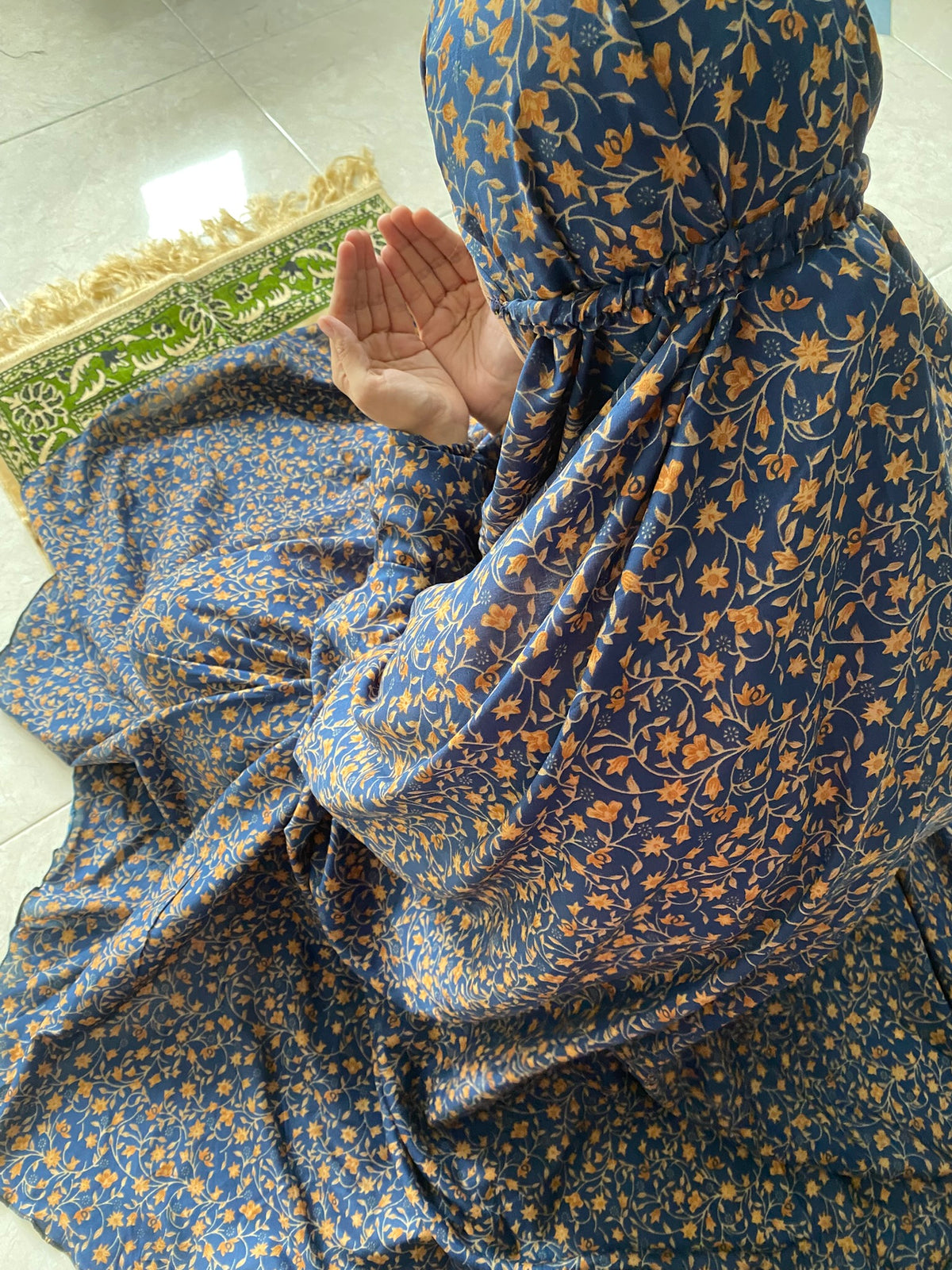 Namaz Chaddar - Branch Petal