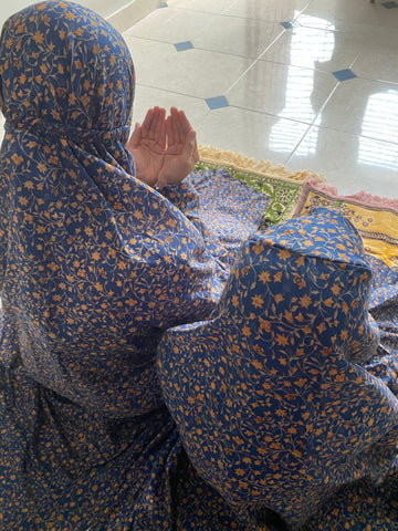 Mother & Daughter Namaz Chaddar - Branch Petal
