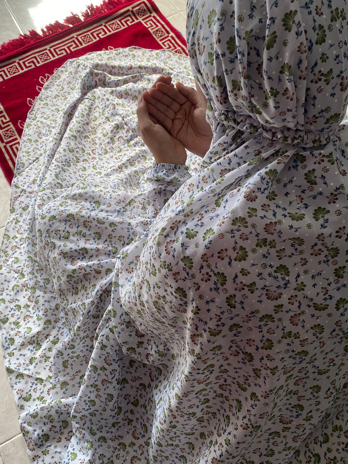 Namaz Chaddar - Green Florals