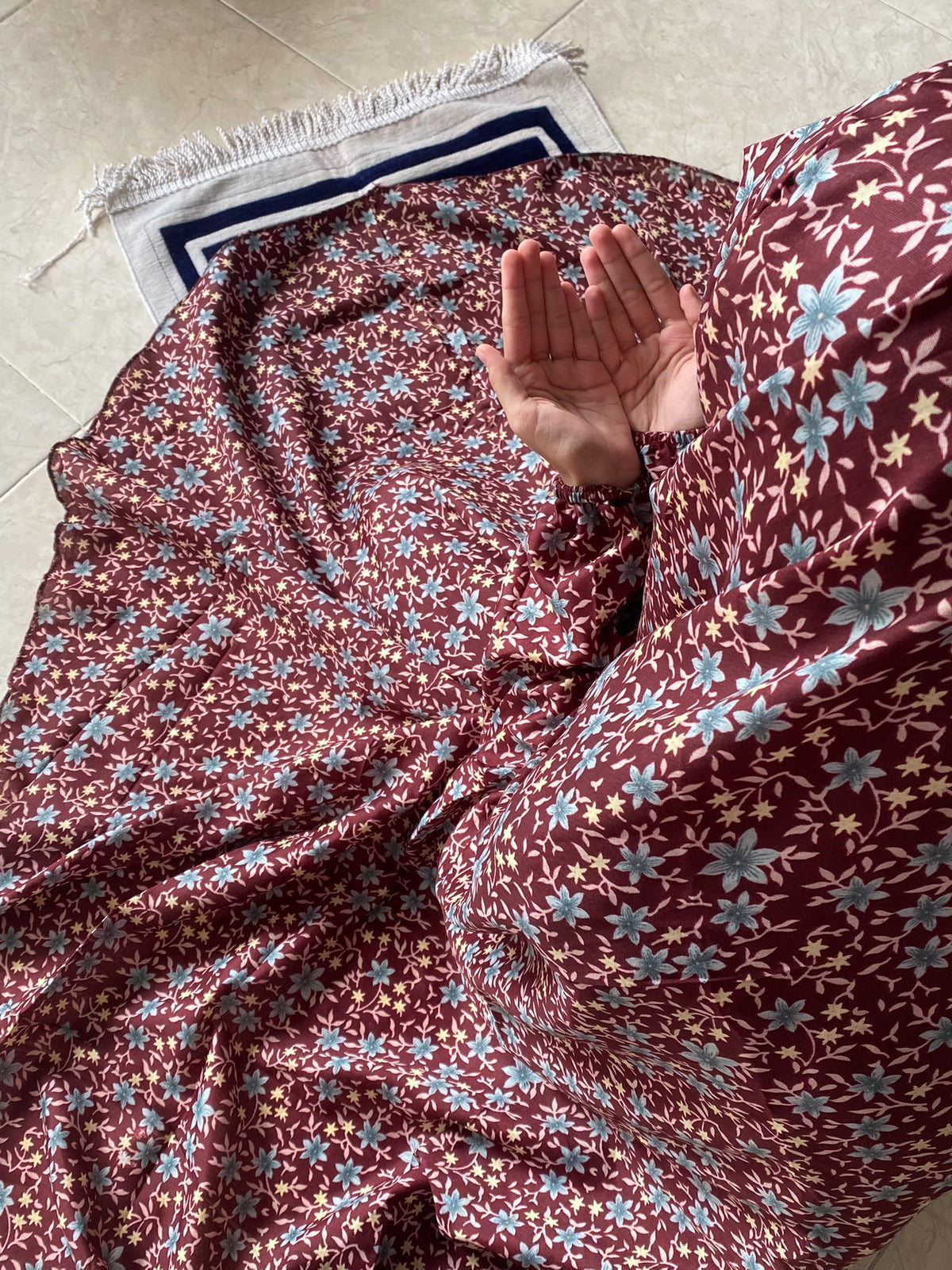 Kids Namaz Chaddar - Maroon Garden
