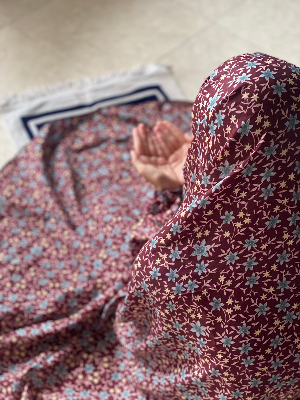 Kids Namaz Chaddar - Maroon Garden