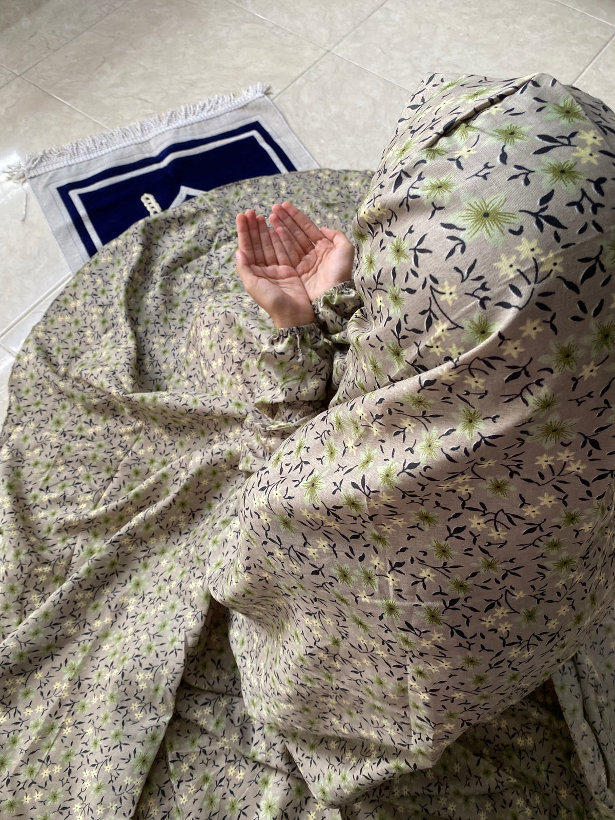 Kids Namaz Chaddar - Olive Garden
