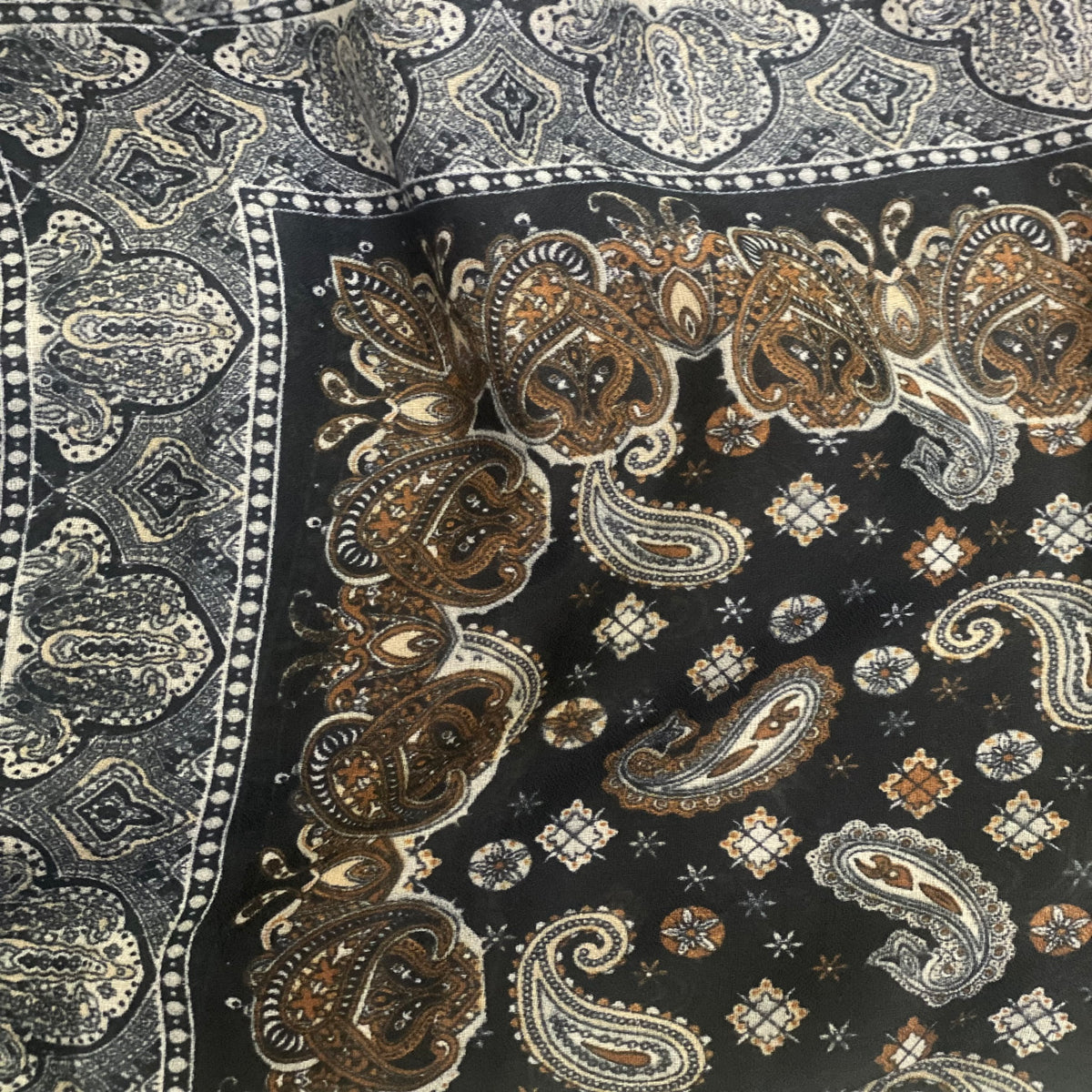 Printed Lawn - PrintMuse