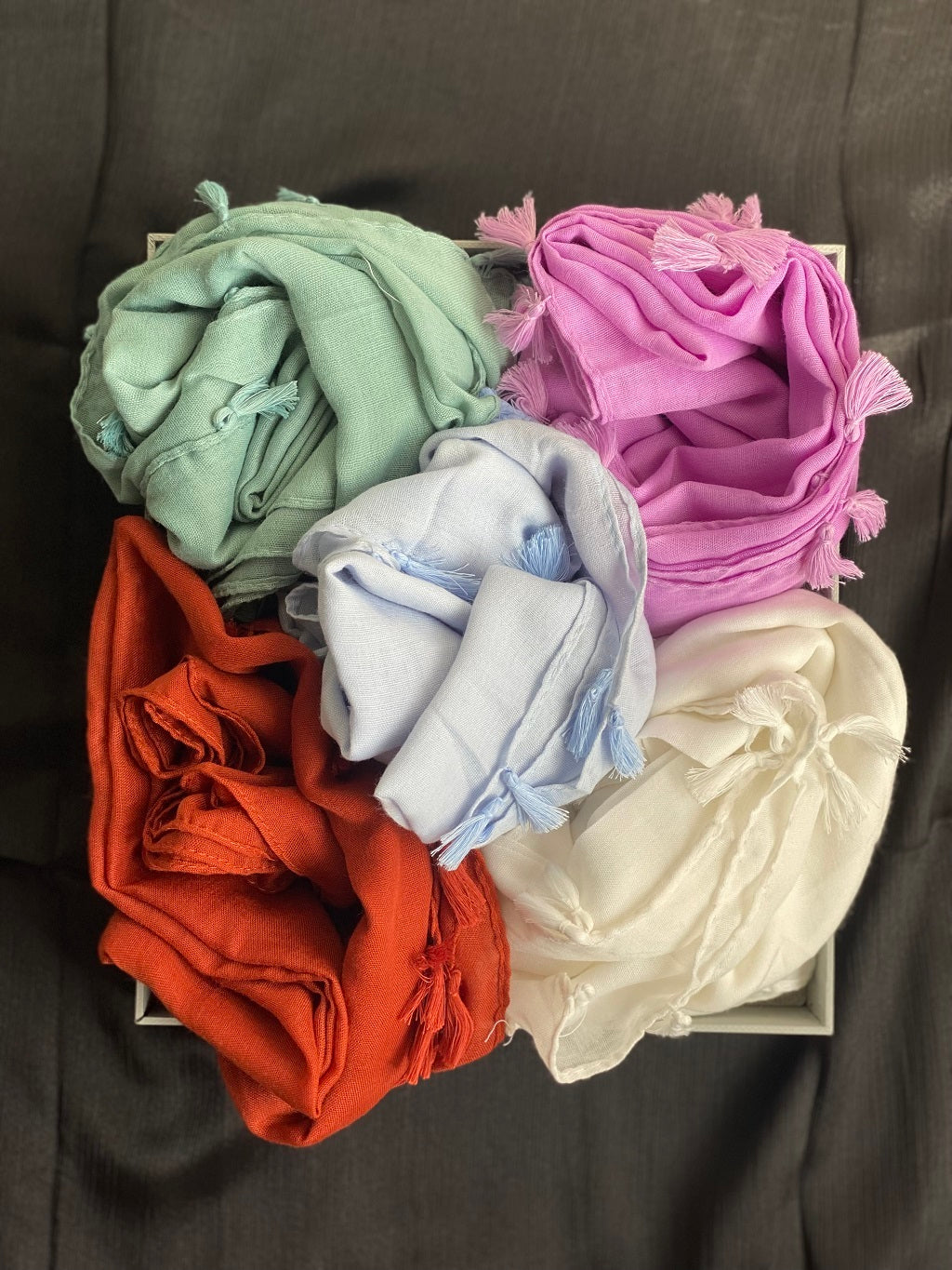 Tassels - Bundle Of 5 (Select Colours)
